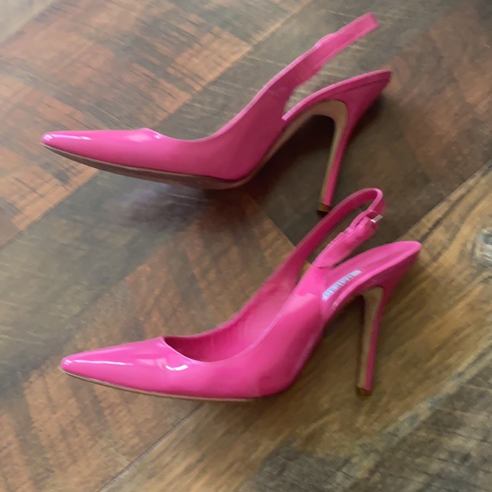 Manolo blahnik sling back heel